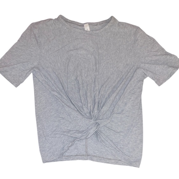 Lululemon Short Sleeve Crop T-Shirt - Picture 1 of 5